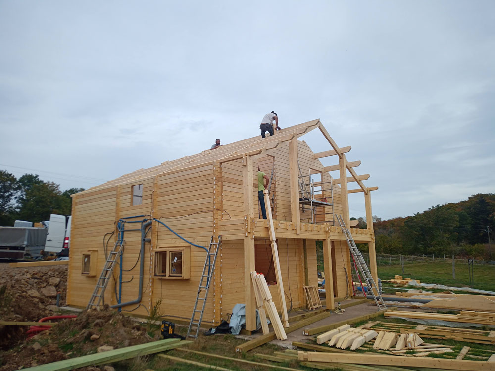 Construction charpente d'un chalet en bois de 120m2