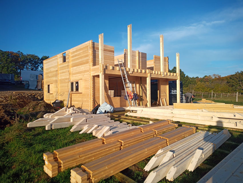 Chalet en bois habitable livré monté 80m² : exemples de prix